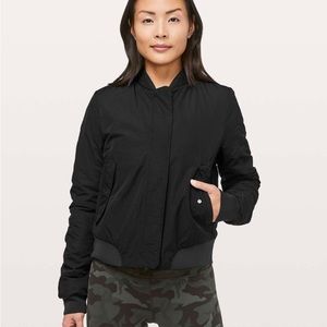 Lululemon Warm Two Ways Reversible Ruched Quilted Bomber Jacket - Black Size 8